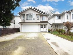 2140 FRASER AVENUE  Port Coquitlam, BC V3B 1N8