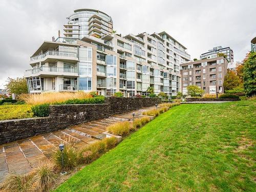 309 1288 Marinaside Crescent, Vancouver, BC 