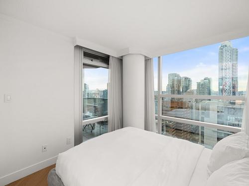 2301 1050 Burrard Street, Vancouver, BC 