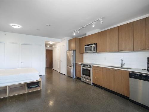 606 221 Union Street, Vancouver, BC 