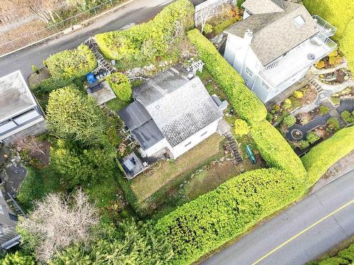 3575 Sunset Lane, West Vancouver, BC 