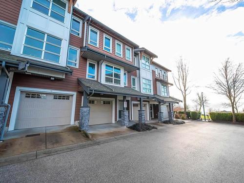 12 1349 Hames Crescent, Coquitlam, BC 