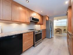 4-1434 Mahon Avenue  North Vancouver, BC V7M 2S4