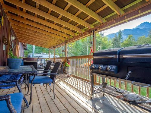 33 Bracken Park Way, Squamish, BC 