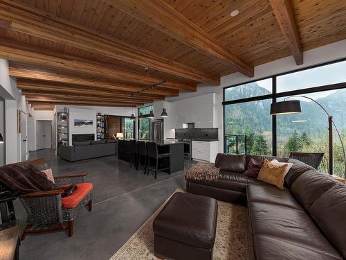 2232 Crumpit Woods Drive, Squamish, BC 