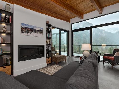 2232 Crumpit Woods Drive, Squamish, BC 