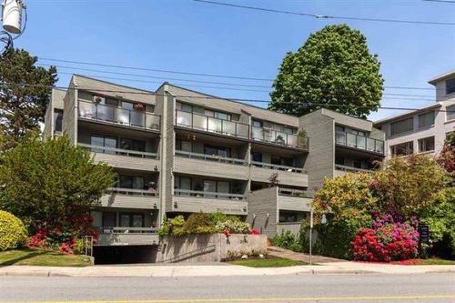 407 2119 Bellevue Avenue, West Vancouver, BC 