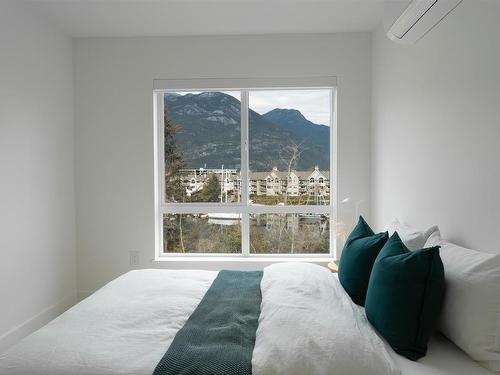 38089 Helm Way, Squamish, BC 