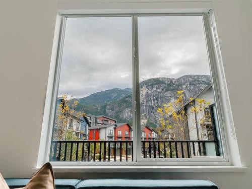 38089 Helm Way, Squamish, BC 