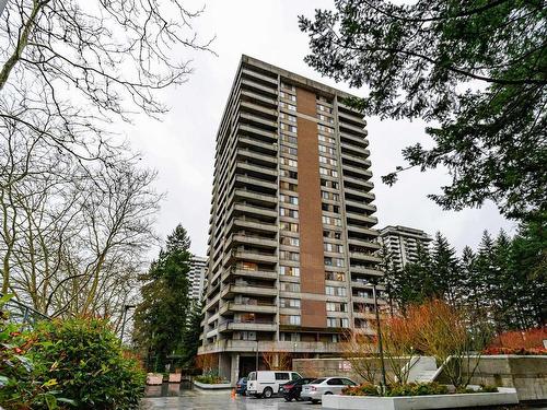 2205 3771 Bartlett Court, Burnaby, BC 