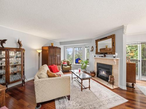 8886 Larkfield Drive, Burnaby, BC 