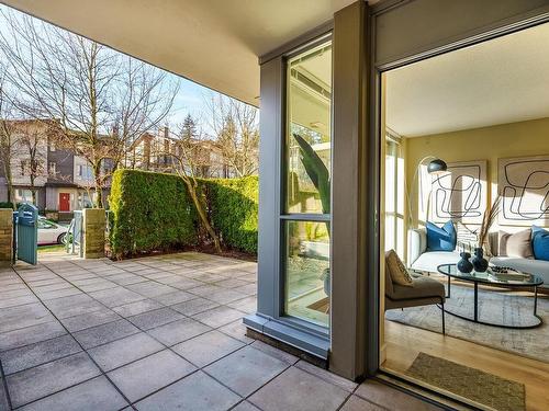 209 9232 University Crescent, Burnaby, BC 