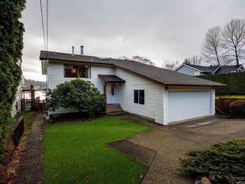 2929 Dollarton Highway, North Vancouver, BC 