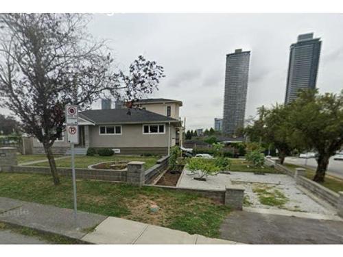 4606 Midlawn Drive, Burnaby, BC 