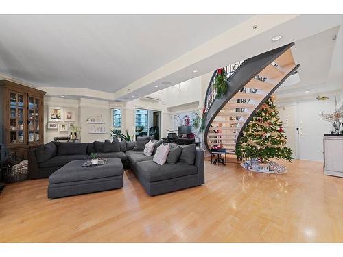 3103 867 Hamilton Street, Vancouver, BC 