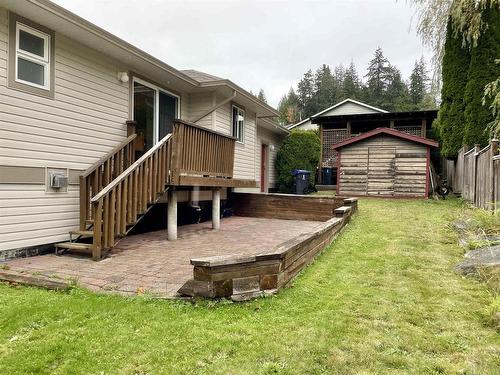 5916 St. Andrews Place, Sechelt, BC 