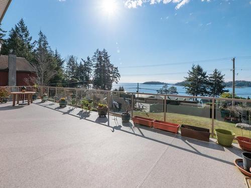 6682 Sunshine Coast Highway, Sechelt, BC 