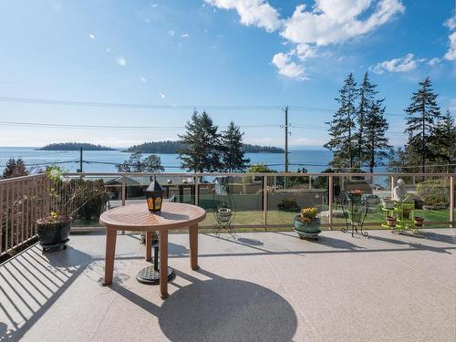 6682 Sunshine Coast Highway, Sechelt, BC 