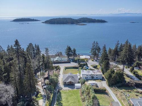 6682 Sunshine Coast Highway, Sechelt, BC 