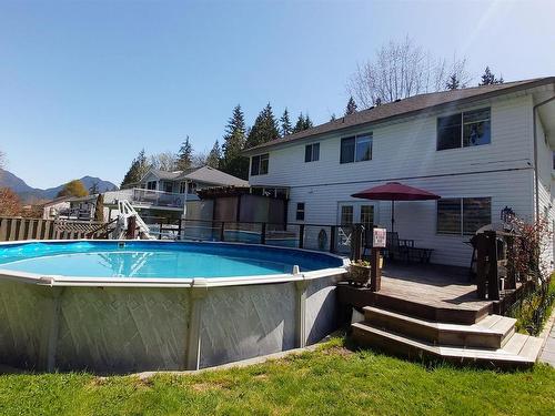 1701 Ymca Road, Gibsons, BC 