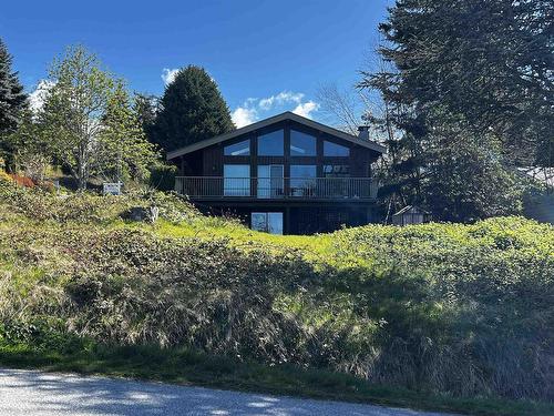 5129 Chapman Road, Sechelt, BC 