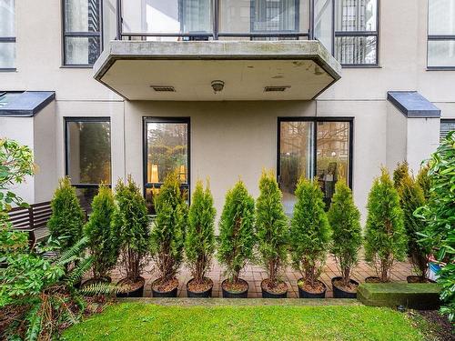 101 838 Agnes Street, New Westminster, BC 