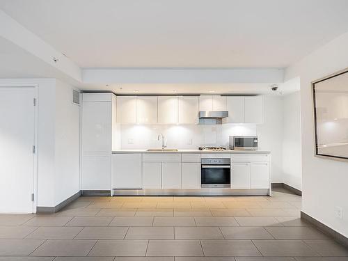 606 188 Keefer Street, Vancouver, BC 