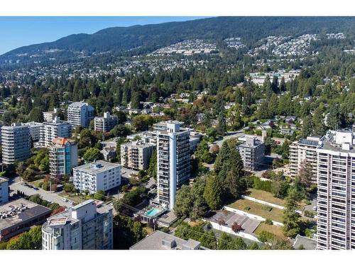 1403 650 16Th Street, West Vancouver, BC 