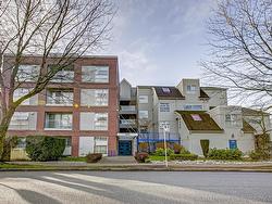 311 1990 E KENT AVENUE SOUTH  Vancouver, BC V5P 4X5