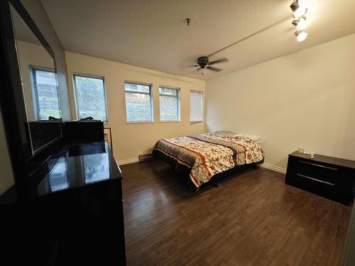 210 6737 Station Hill Court, Burnaby, BC 