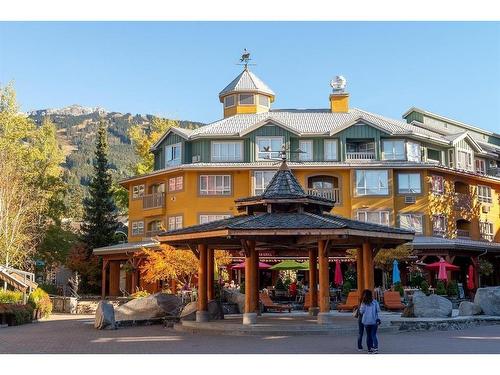 311 4314 Main Street, Whistler, BC 