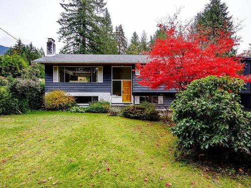 4578 Capilano Road, North Vancouver, BC 