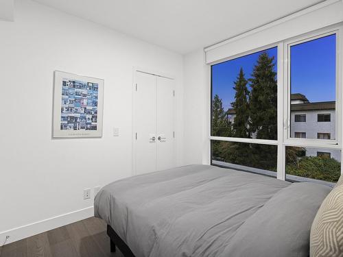 211 177 W 3Rd Street, North Vancouver, BC 