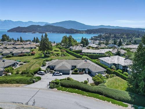 544 Eaglecrest Drive, Gibsons, BC 