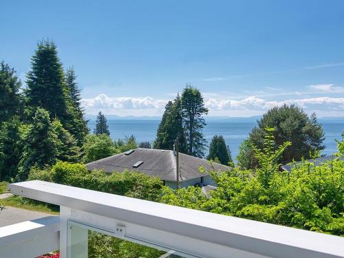 1664 Gower Point Road, Gibsons, BC 