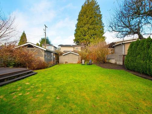 416 W 26Th Street, North Vancouver, BC 