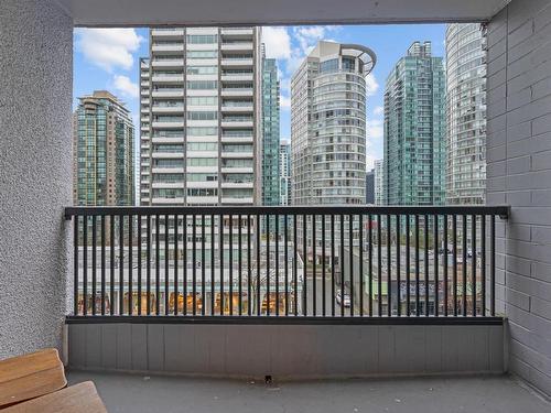 602 1270 Robson Street, Vancouver, BC 