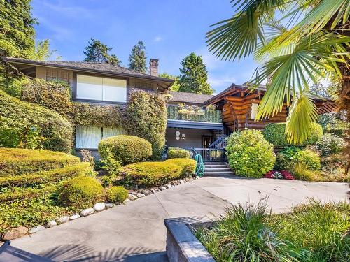 1244 235 Keith Road, West Vancouver, BC 