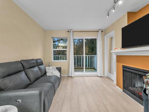 307 7330 Salisbury Avenue, Burnaby, BC 