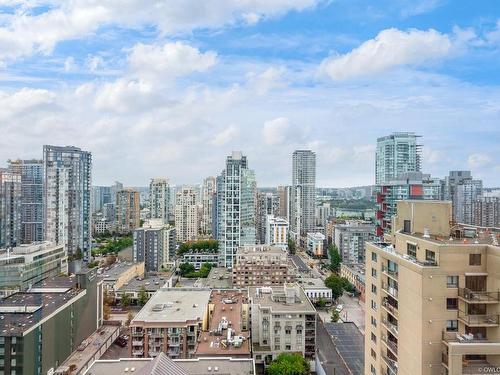 2504 1283 Howe Street, Vancouver, BC 