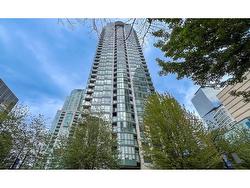 3102 1239 W GEORGIA STREET  Vancouver, BC V6E 4R8