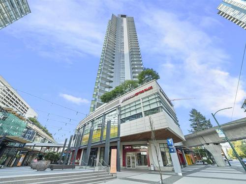 1607 488 Sw Marine Drive, Vancouver, BC 