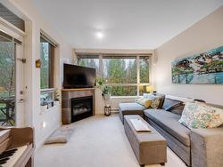 306 560 RAVEN WOODS DRIVE  North Vancouver, BC V7G 2T3