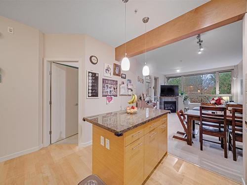 306 560 Raven Woods Drive, North Vancouver, BC 