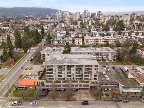 601 160 W 3Rd Street, North Vancouver, BC 