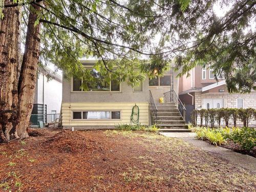 5524 Earles Street, Vancouver, BC 