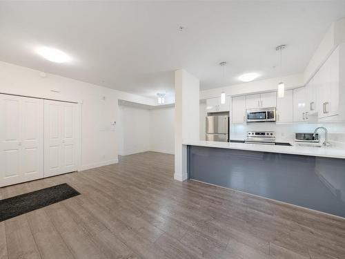 6 4033 Dominion Street, Burnaby, BC 