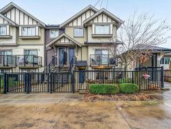 6 4033 DOMINION STREET  Burnaby, BC V5G 0C2