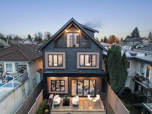 1 351 E 38Th Avenue, Vancouver, BC 