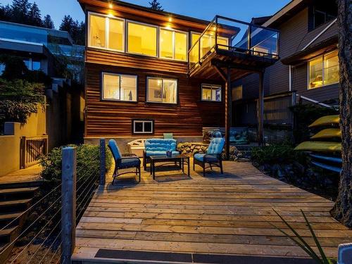 2730 Panorama Drive, North Vancouver, BC 